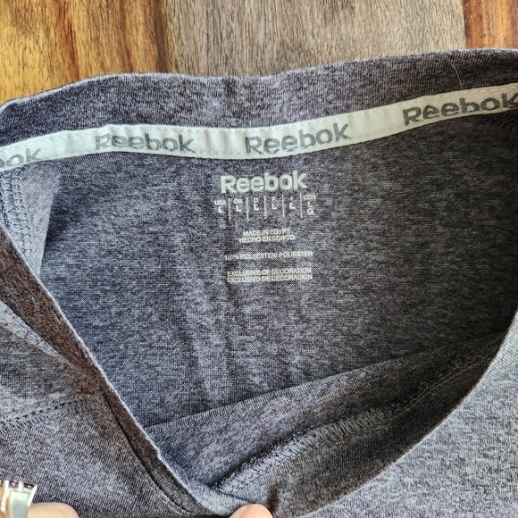 Reebok Men's Short Sleeve Shirt Large Gray Nice & Comfy - Picture 3 of 6